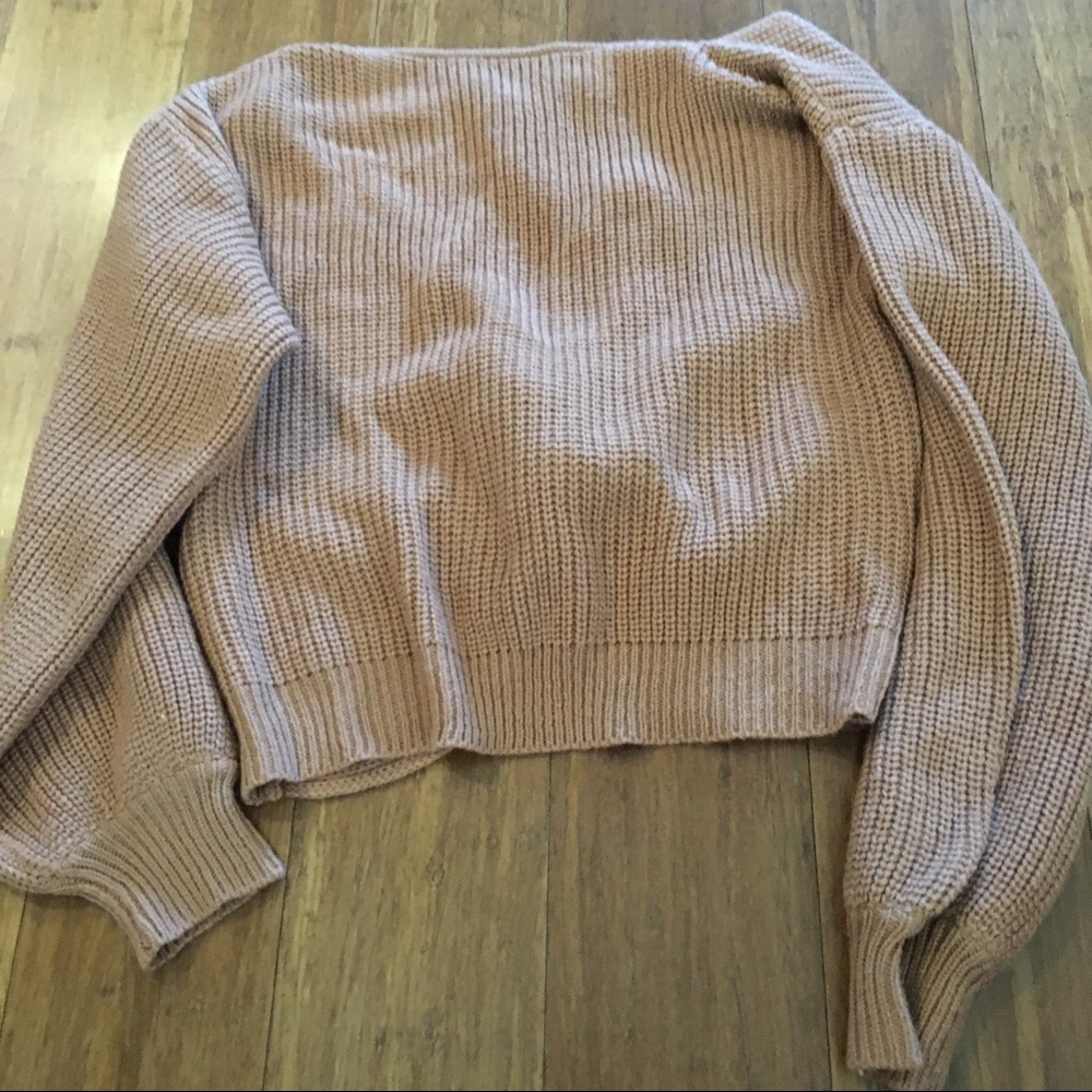 Boutique > Sweater